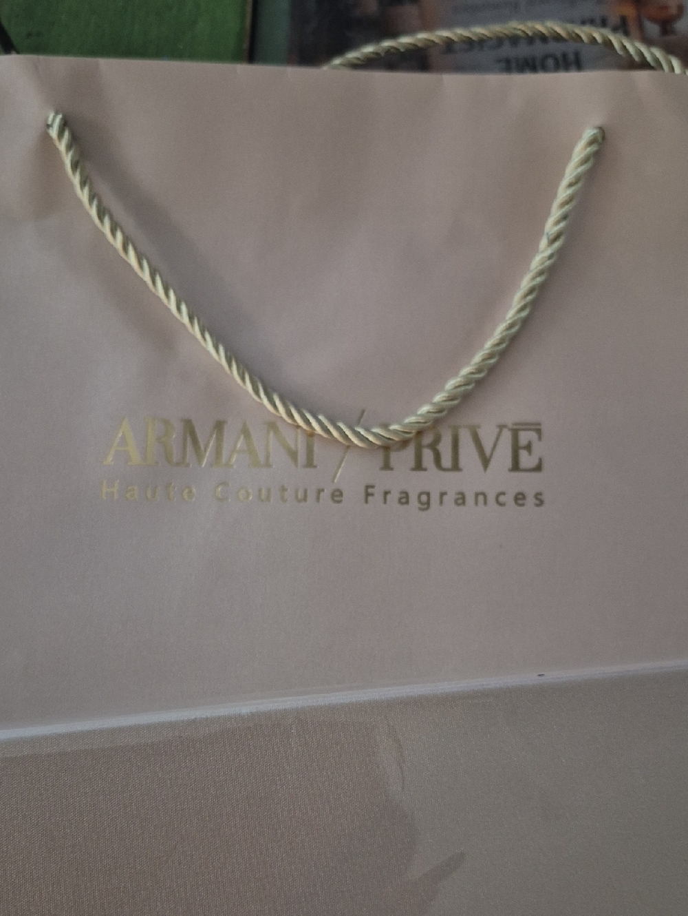 Armani Privé Haute Couture Fragrance Gift Set & Bag [B21] - Picture 4 of 7
